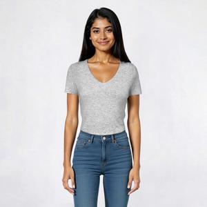 Juniors 7th & Hudson Short Sleeve V-Neck Ribbed Fitted Tee alternate view